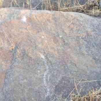 Click para ampliar. Pulsa en el nombre para ver la ficha. Alcántara 13: dolmen de Trincones I (piedra decorada del anillo tumular)
